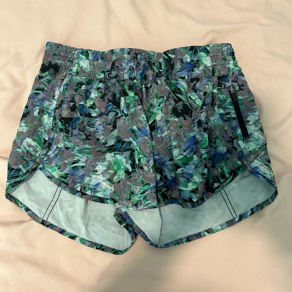 Lululemon Track that short